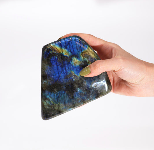 Madagascar Labradorite Statement Stone (approx 900-1100gms 140-170mm)